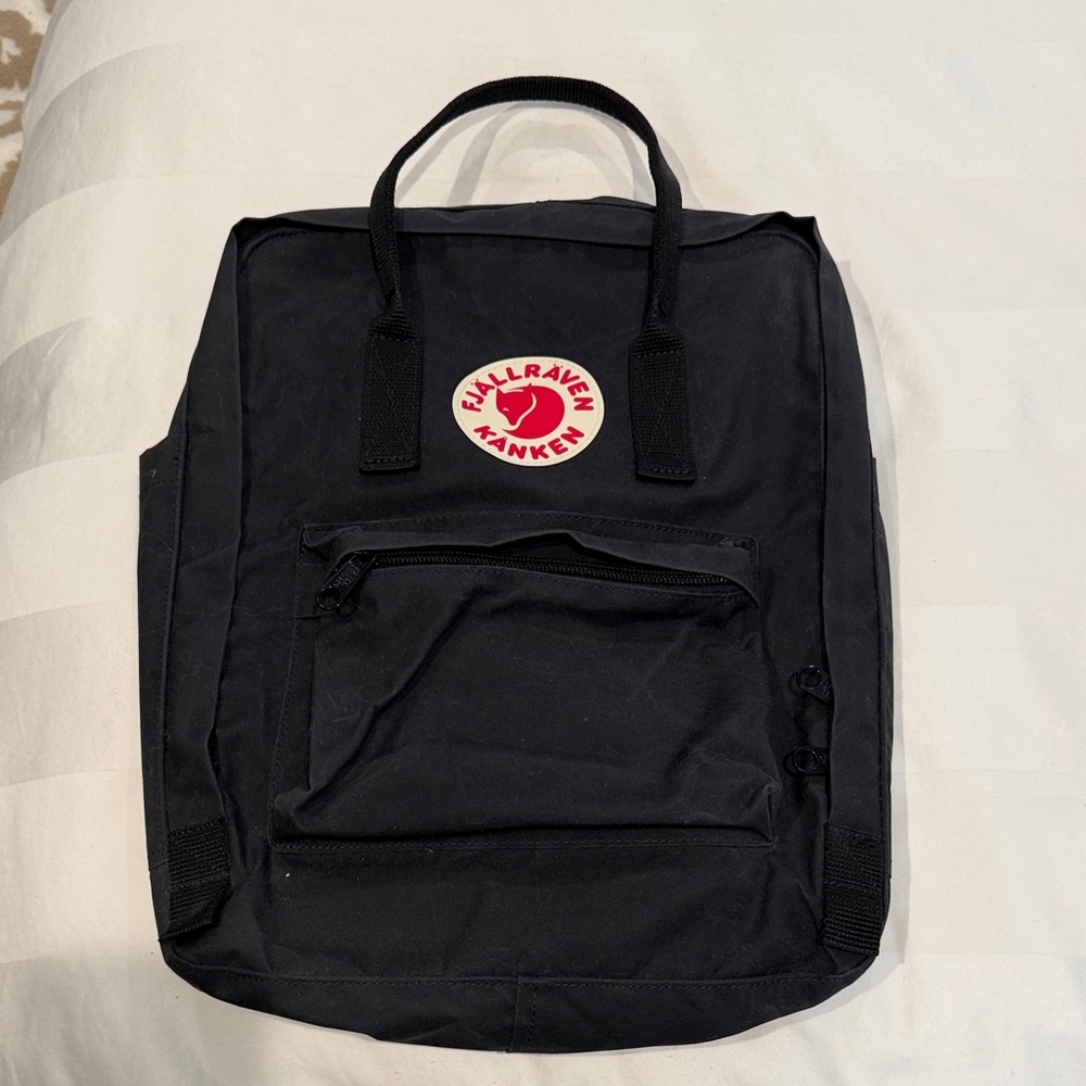 Fjallraven Kanken Classic Black Backpack
